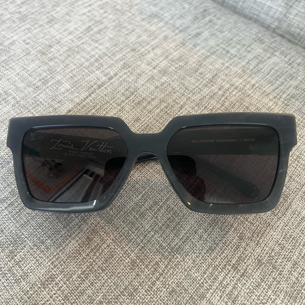 1.1 Millionaires Sunglasses Grey